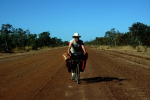 Mikael cycling through the Australian Outback 1994 on his New Zealand to Cairo trip