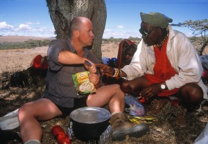 11-18 This didn´t make a newsletter....me trying to show Oleleuka how to cook Knorr Soups....
