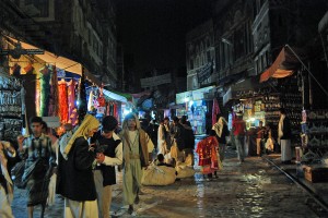 al_souk_la_electricity Night near Bab Al Yemen and the jambiyya souk