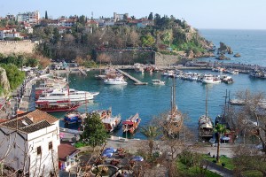 Antalya has 9 million visitors per year, which is amazing. Still you do get ripped off too much when wanting to sit down at a café or eat food. Or maybe this is the reason....