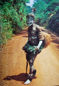 One of the most interesting countries I have evr passed is DR Congo, or Zaire, as it was called when I passed it on a push bike 1989. Not one boring day! I met this medicin man one day, which made my life kind of difficult with his magic bones.....