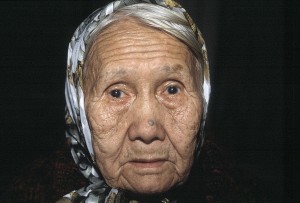 shamanska_jukahirska Yes there are many women explorers. Many find it difficult to get their voices heard but they are there. Wings WorldQuest is dedicated to women explorers. We now have 60 Fellows who are making important discoveries throughout the world. We have sponsored more than 40 flag expeditions. We have an education program that has reached 40,000 young people to inspire them to get engaged with learning. Exploration is not about the person as much as it is about the quest for knowledge. Check out the website www.wingsworldquest.org. Also my book Women of Discovery about 85 women from a dozen cultures who over the last 2000 years made important discoveries through exploration...Milbry Polk