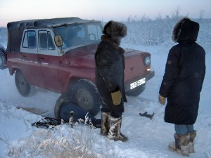 troubled_car_tarasov_julia_outside As an example if this, let me tell you about last week when we spent 12 tedious and bumpy hours in a jeep to reach a very interesting village. The temperature was so low that we couldn´t persuade people to stay outdoors more than quarter of an hour, they simply froze too much, so we didn´t get one single decent scene from this visit.